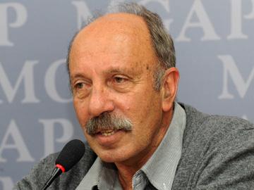 Presidente del Instituto Nacional de la Leche Ricardo de Izaguirre Presidente del Instituto Nacional de la Leche Ricardo de Izaguirre