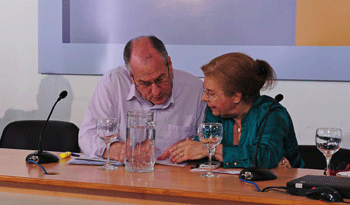 Ministro Ernesto Murro en Conferencia de Prensa Ministro Ernesto Murro en Conferencia de Prensa