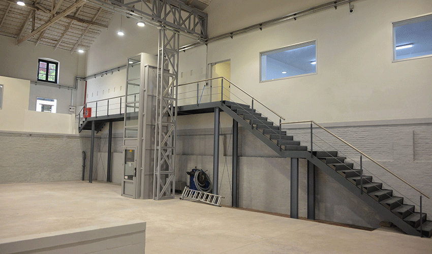 Nuevo centro logístico de UTEC Nuevo centro logístico de UTEC