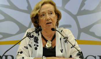 Ministra de Educación y Cultura, María Julia Muñoz Ministra de Educación y Cultura, María Julia Muñoz