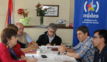 Arismendi encabeza reuniones en Melo Arismendi encabeza reuniones en Melo
