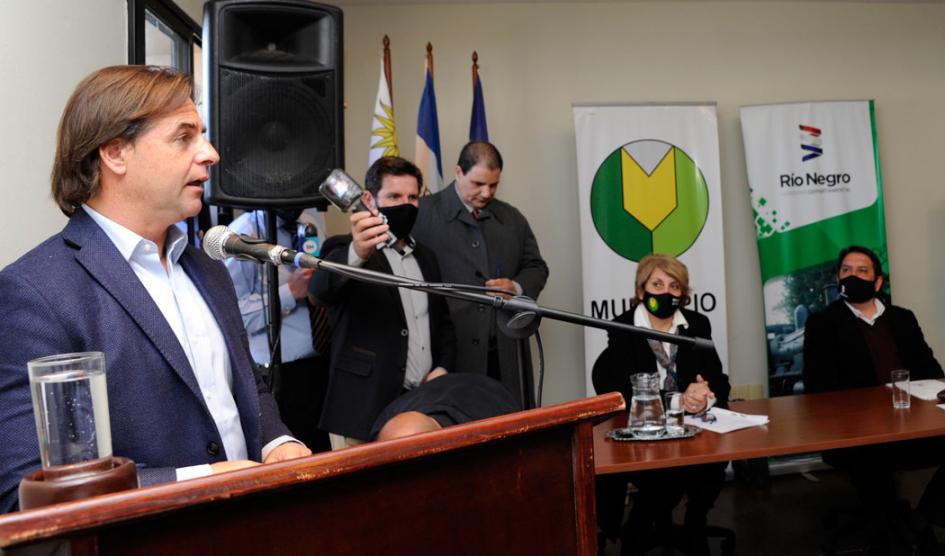 Presidente Luis Lacalle Pou en acto por los 100 años de la ciudad de Young, Río Negro Presidente Luis Lacalle Pou en acto por los 100 años de la ciudad de Young, Río Negro