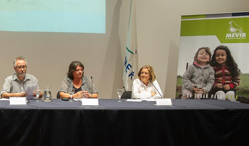 Presentación de “Memoria para el futuro. Mevir: el camino recorrido 2015-2020” Presentación de “Memoria para el futuro. Mevir: el camino recorrido 2015-2020”