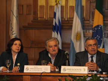Presidente José Mujica en 14° Foro Consultivo de Municipios, Estados Federados, Provincias y Departamentos del MERCOSUR Presidente José Mujica en 14° Foro Consultivo de Municipios, Estados Federados, Provincias y Departamentos del MERCOSUR