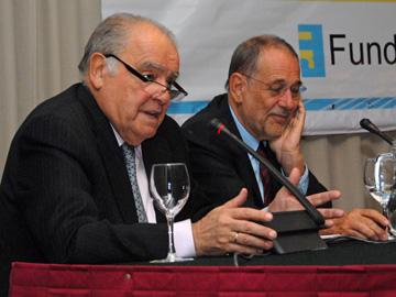 Enrique Iglesias y Javier Solana Enrique Iglesias y Javier Solana