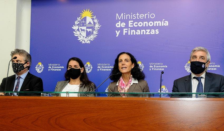 Autoridades del Ministerio de Economía y Finanzas Autoridades del Ministerio de Economía y Finanzas