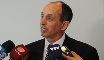Presidente de UTE Gonzalo Casaravilla Presidente de UTE Gonzalo Casaravilla