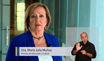 Ministra María Julia Muñoz Ministra María Julia Muñoz