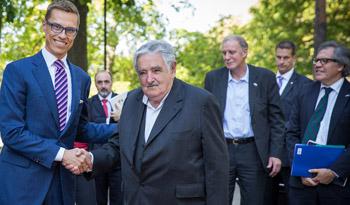 El Presidente José Mujica se reuinió con el primer ministro de Finlandia, Alexander Stubb (Fotos: Presidencia de Finlandia) El Presidente José Mujica se reuinió con el primer ministro de Finlandia, Alexander Stubb (Fotos: Presidencia de Finlandia)