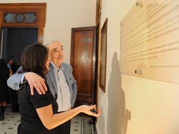 Decubriemitno de la placa