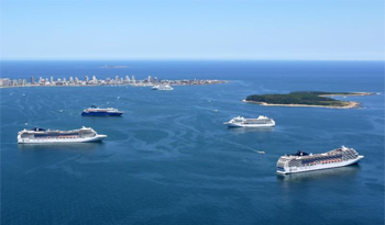 Cruceros en bahía de Maldonado Cruceros en bahía de Maldonado