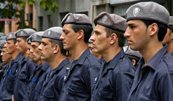 Policía Nacional encarará su trabajo bajo el nuevo Código de Ética. Policía Nacional encarará su trabajo bajo el nuevo Código de Ética.
