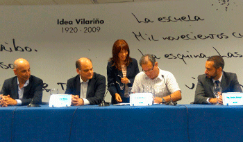 Autoridades de Antel e Intendencia de Rocha en firma de convenio Autoridades de Antel e Intendencia de Rocha en firma de convenio