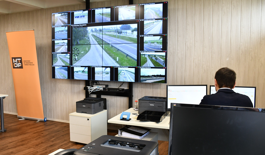 Centro de monitoreo, control y vigilancia de cargas de vehículos pesados