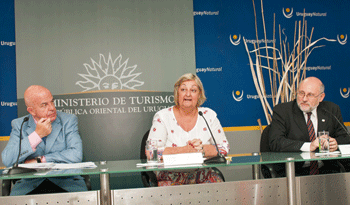 Ministra Liliam Kechichian en Conferencia de Prensa Ministra Liliam Kechichian en Conferencia de Prensa