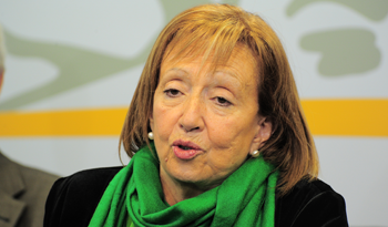 Ministra de Educación y Cultura, María Julia Muñoz Ministra de Educación y Cultura, María Julia Muñoz