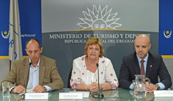 Autoridades del Ministerio de Turismo y Deporte y UTE Autoridades del Ministerio de Turismo y Deporte y UTE