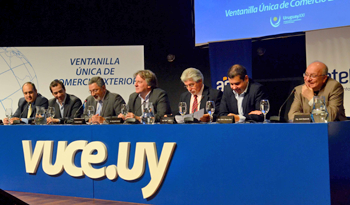 Presentación de la Ventanilla Única de Comercio Exterior (VUCE) Presentación de la Ventanilla Única de Comercio Exterior (VUCE)
