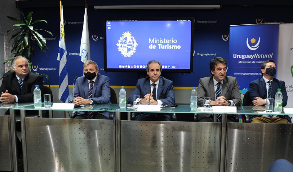Conferencia de prensa Conferencia de prensa