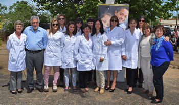 Consejo de Educación Primaria entregó nuevos uniformes a docentes de todo el país Consejo de Educación Primaria entregó nuevos uniformes a docentes de todo el país