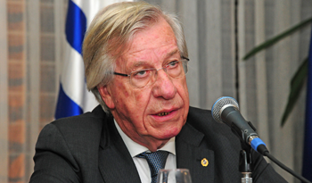 Ministro de Economía y Finanzas, Danilo Astori Ministro de Economía y Finanzas, Danilo Astori