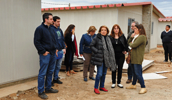 Ministra Eneida de León recorre obras en ciudad de Salto Ministra Eneida de León recorre obras en ciudad de Salto