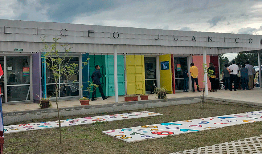 Nuevo liceo de Juanicó, Canelones Nuevo liceo de Juanicó, Canelones