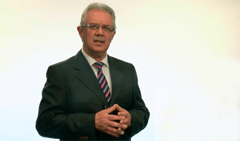 Ministro de Defensa Nacional, Jorge Menéndez Ministro de Defensa Nacional, Jorge Menéndez