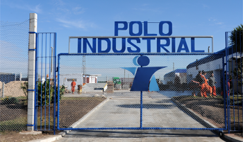 Ingreso al Polo Industrial de Santiago Vázquez Ingreso al Polo Industrial de Santiago Vázquez