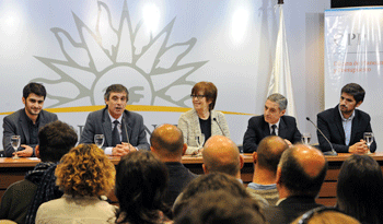 Asunción de nuevas autoridades Asunción de nuevas autoridades
