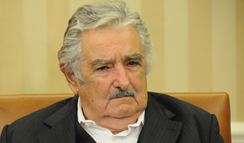 Presidente José Mujica con Telesur