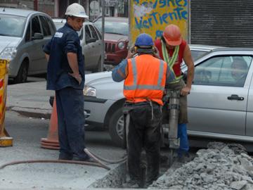 gente trabajando gente trabajando