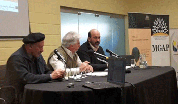 Aguerre en presentación de convocatoria a productores lecheros de Paso Severino Aguerre en presentación de convocatoria a productores lecheros de Paso Severino