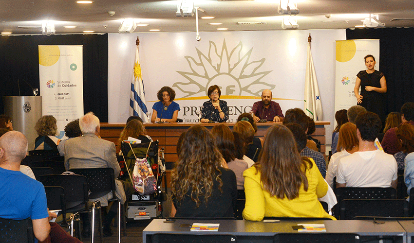 Presentación del libro La construcción del cuarto pilar de la protección social en Uruguay. Balance y desafíos