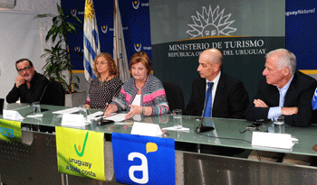 Ministra de Turismo, Liliam Kechichian, en presentación del programa "Uruguay a Toda Costa" Ministra de Turismo, Liliam Kechichian, en presentación del programa "Uruguay a Toda Costa"