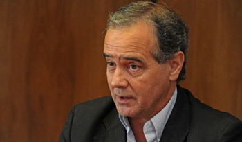 Presidente de ANCAP, José Coya Presidente de ANCAP, José Coya