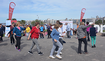 Personas realizan actividad física en el marco de la Semana del Corazón