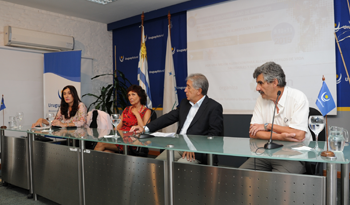 Autoridades en presentación de congresos de alimentación