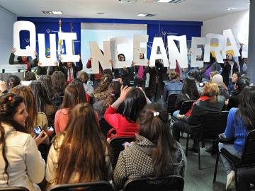 Adolescentes en lanzamiento de Turismo Social Adolescentes en lanzamiento de Turismo Social