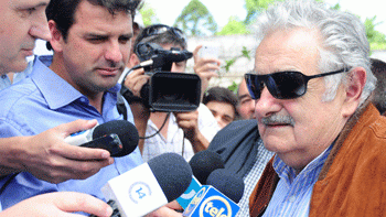 Presidente de la República, José Mujica, en declaraciones a la prensa en Young Presidente de la República, José Mujica, en declaraciones a la prensa en Young