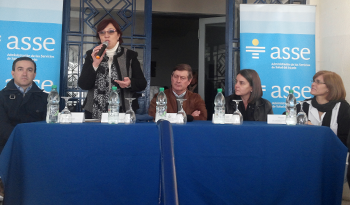 La ministra de Salud Pública, Susana Muñiz, en Soriano, una de las escalas de la gira por el norte de Uruguay