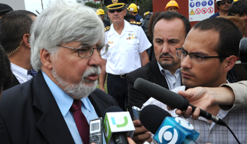 Ministro del Interior, Eduardo Bonomi, en declaraciones a la prensa
