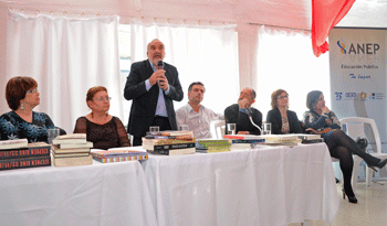 Wilson Netto en presentación de la Estrategia de Integración de Territorios Socio-Educativos Wilson Netto en presentación de la Estrategia de Integración de Territorios Socio-Educativos