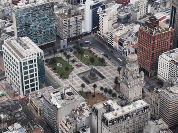 Montevideo, vista áerea Plaza Independencia Montevideo, vista áerea Plaza Independencia