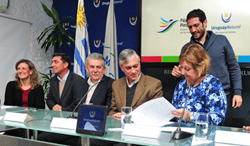 Firma de convenio Firma de convenio