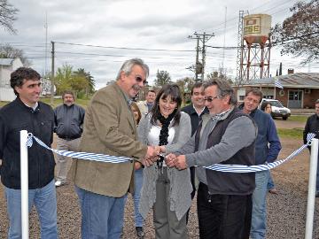 Ministro de Transporte, Enrique Pintado, inauguró obra de bituminización en Salto