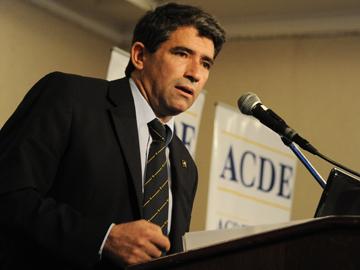 Presidente de ANCAP, Raúl Sendic, en Foro de la Producción “La continuidad de la transformación productiva” Presidente de ANCAP, Raúl Sendic, en Foro de la Producción “La continuidad de la transformación productiva”