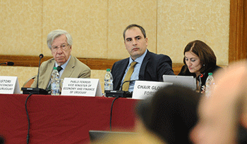 Pablo Ferreri, Danilo Astori y María José Garde Pablo Ferreri, Danilo Astori y María José Garde