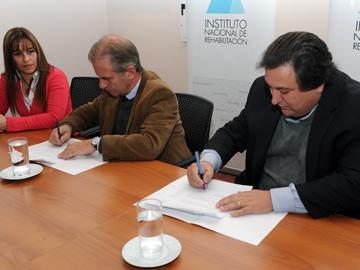 Autoridades firman convenio Autoridades firman convenio