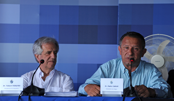 Intendente de Artigas, Pablo Caram, junto al Presidente Vázquez Intendente de Artigas, Pablo Caram, junto al Presidente Vázquez